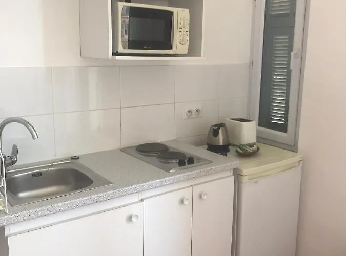 Ξενοδοχείο με διαμερίσματα Floreal 3*