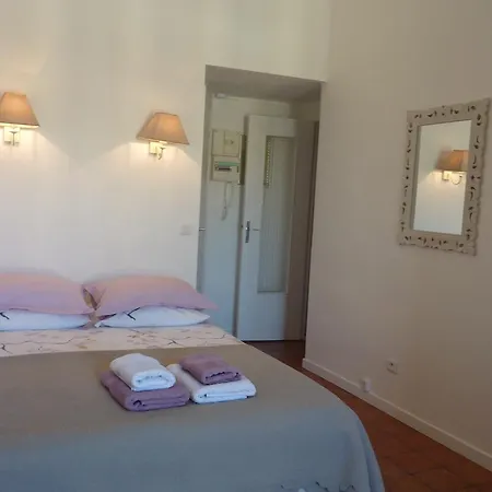 스튜디오 플로리얼 아파트호텔