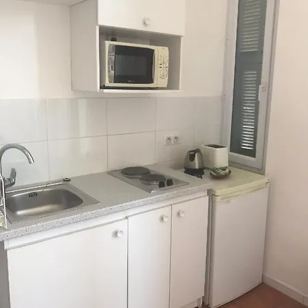 아파트호텔 스튜디오 플로리얼 3*